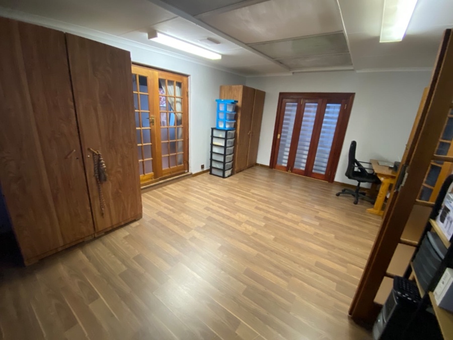 3 Bedroom Property for Sale in Protea Park North West